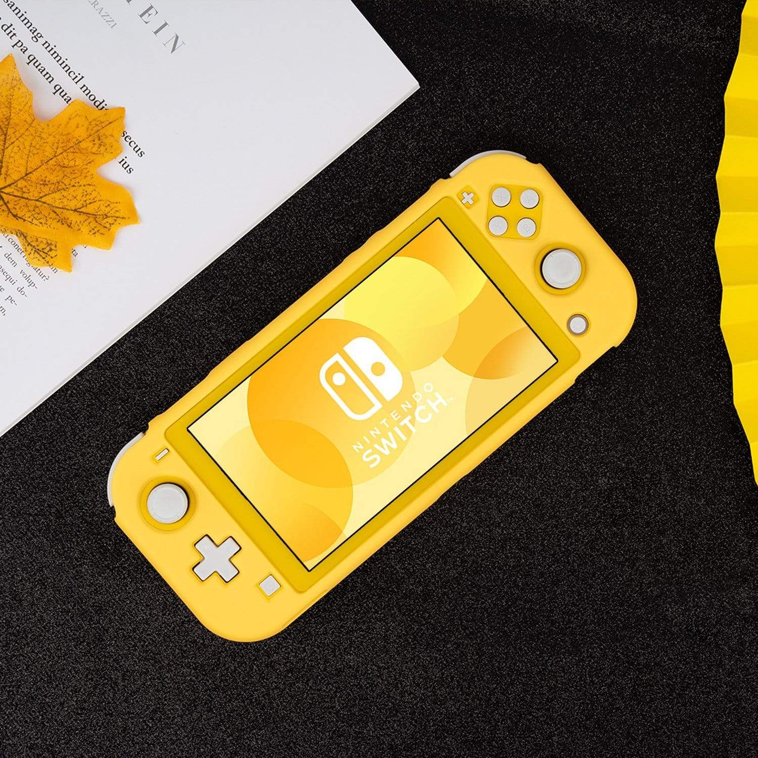 GeekShare Ergonomic Protective Case for Switch Lite GeekShare Ergonomic Protective Grip Cover for Nintendo Switch Lite --Sakura Pink