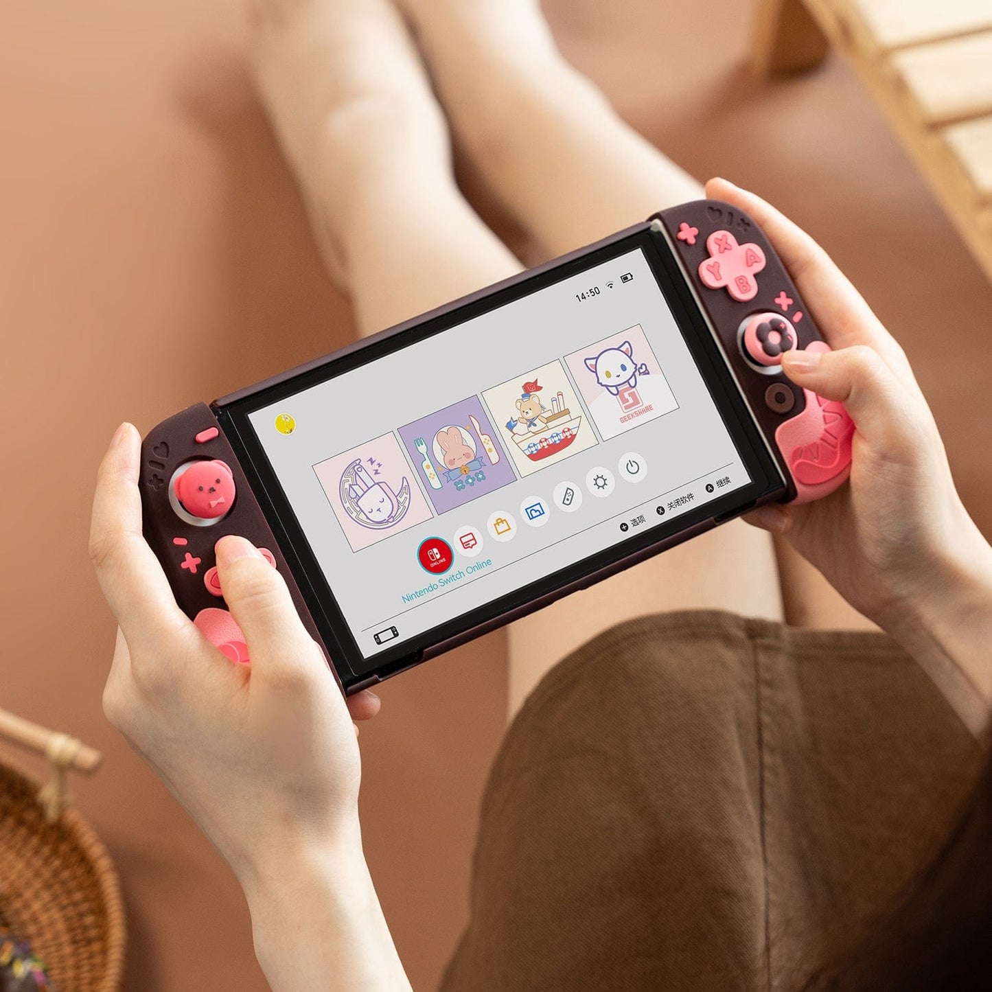 GeekShare Kuma Donut Silicone Protective Case