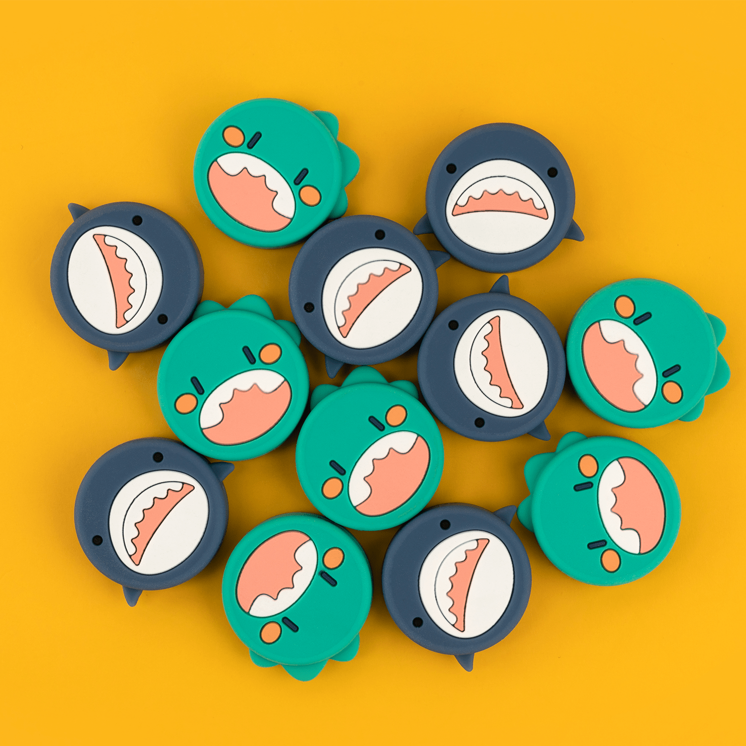 GeekShare Shark Thumb Grip Caps for PS4/PS5