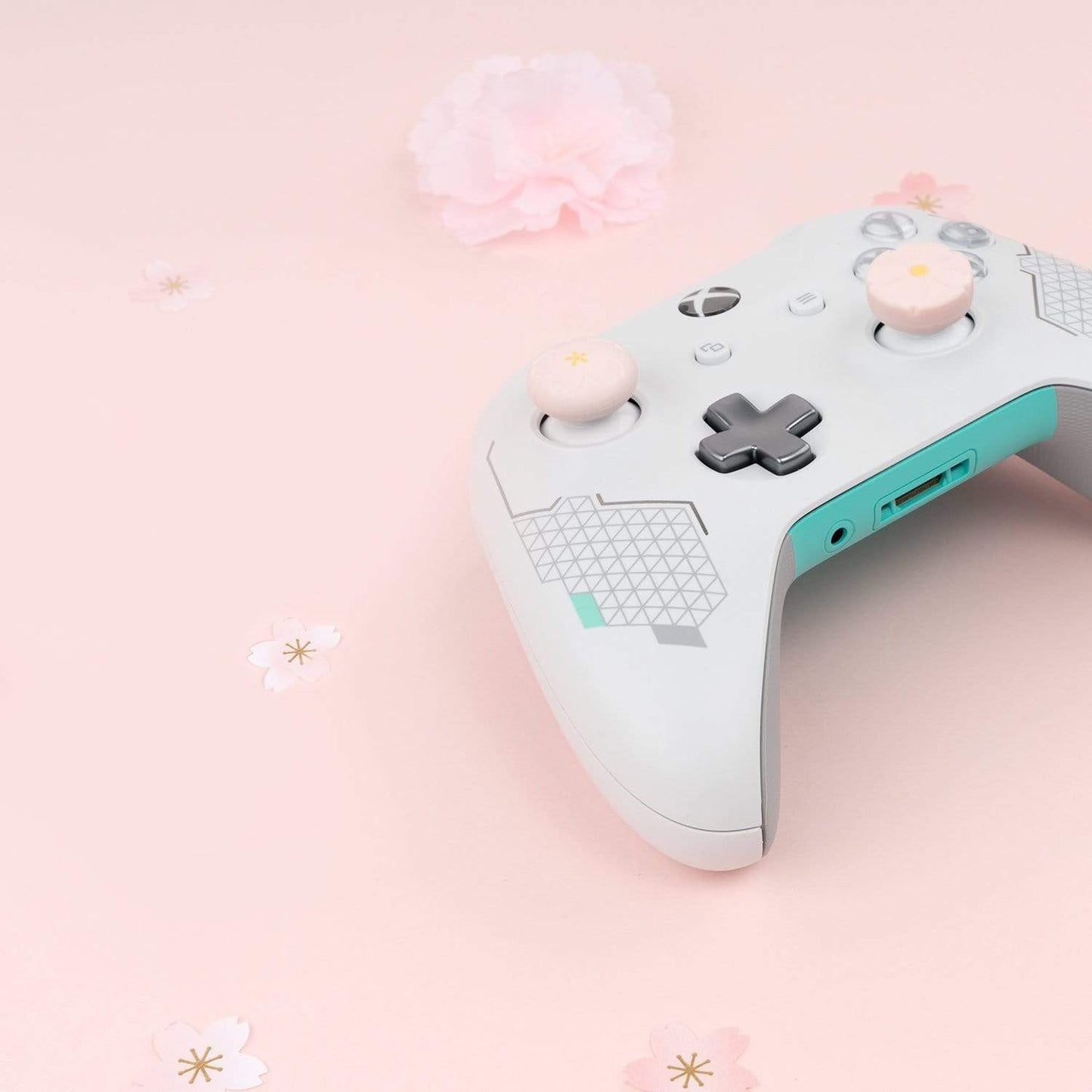 GeekShare New Sakura Thumb Grip Caps for Xbox One GeekShare Sakura Thumb Grip Caps for Xbox One Controller 4PCS